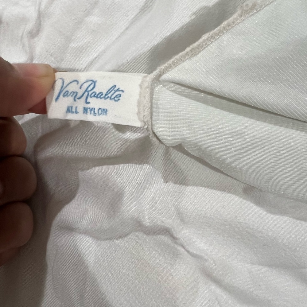 Van Raalte Vintage White Lace-Trim Slip with Delicate Embroidery Made in USA - Picture 3 of 7